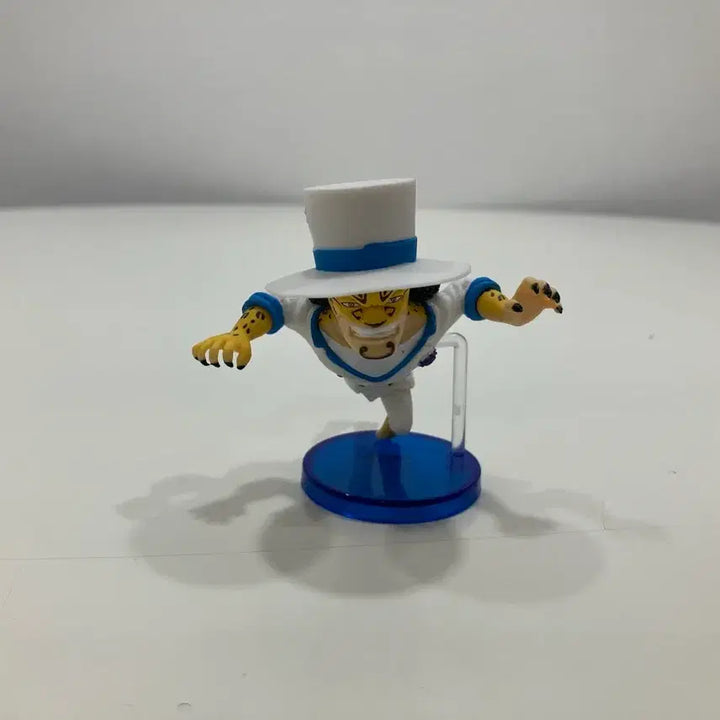 [BUNJANG] One Piece Rob Lucci Figure (Unsealed) / [개봉] 원피스 월콜 로브 루치 피규어