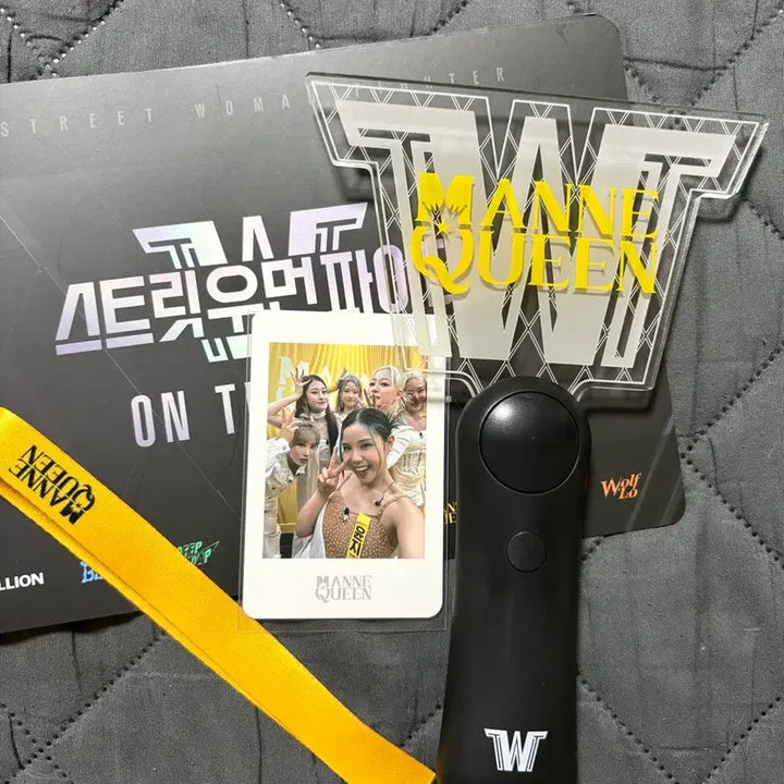 [BUNJANG] Street Woman Fighter Mannequin Light Stick Photocard / 스우파 마네퀸 응원봉, 포카