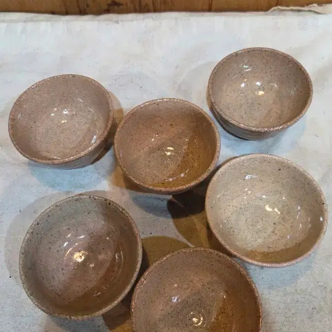 [BUNJANG] Lee Kyung-hyo Celadon Tea Cup Set (6 Pieces) / 토곡 이경효 도자기 찻잔 6점