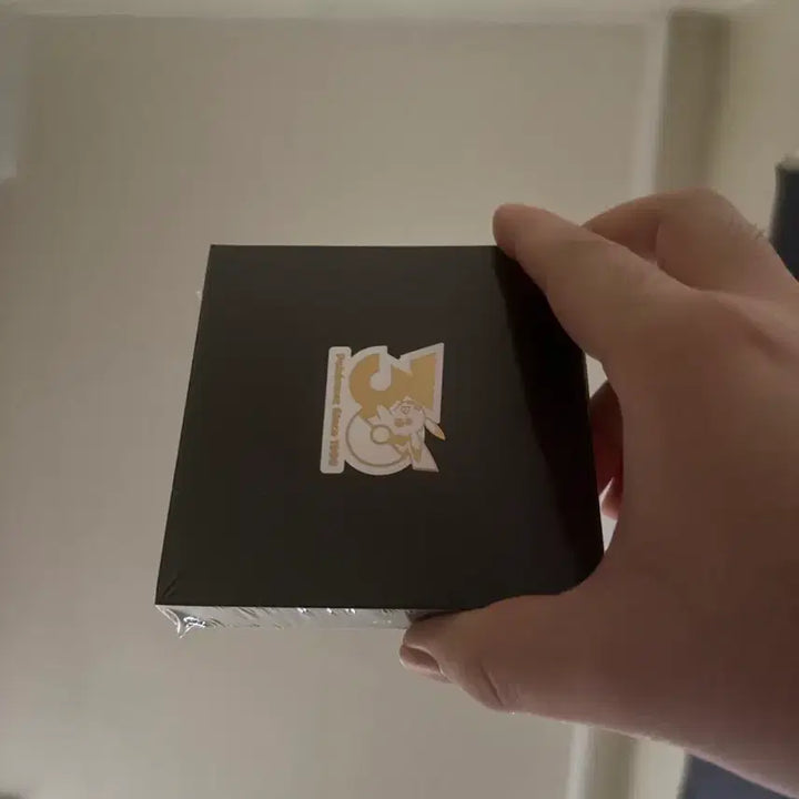 [BUNJANG] Pokemon 30th Anniversary Badge March / 포켓몬스터 30주년 뱃지 3월