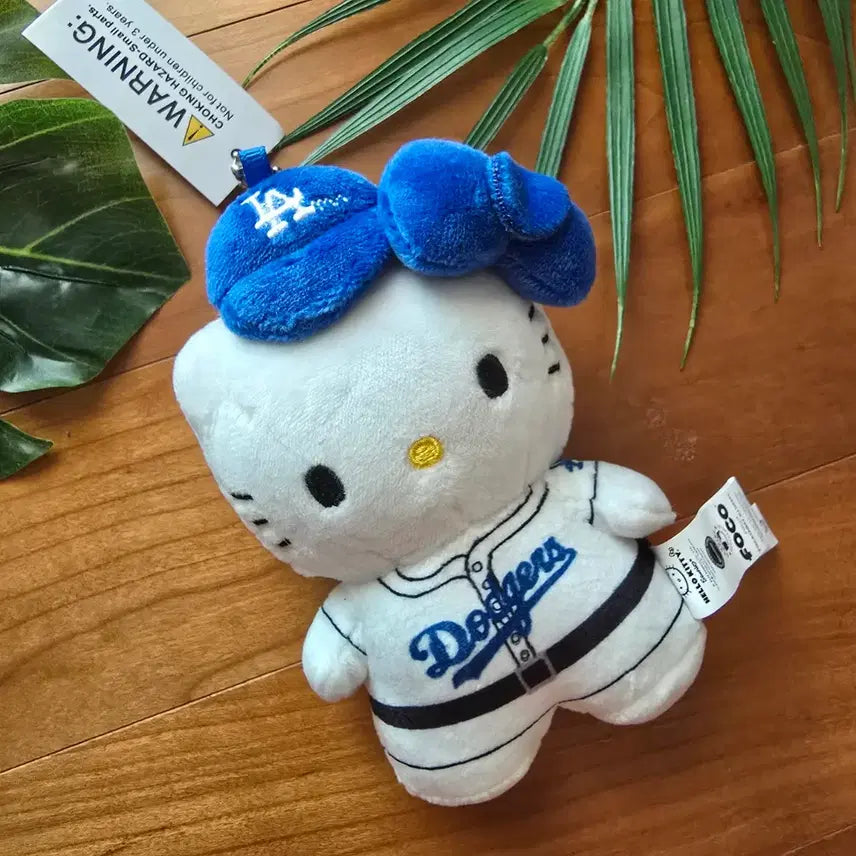 [BUNJANG] Hello Kitty Dodgers Uniform Keyring Holder / (미사용) 헬로키티 다져스 유니폼 키링 키홀더