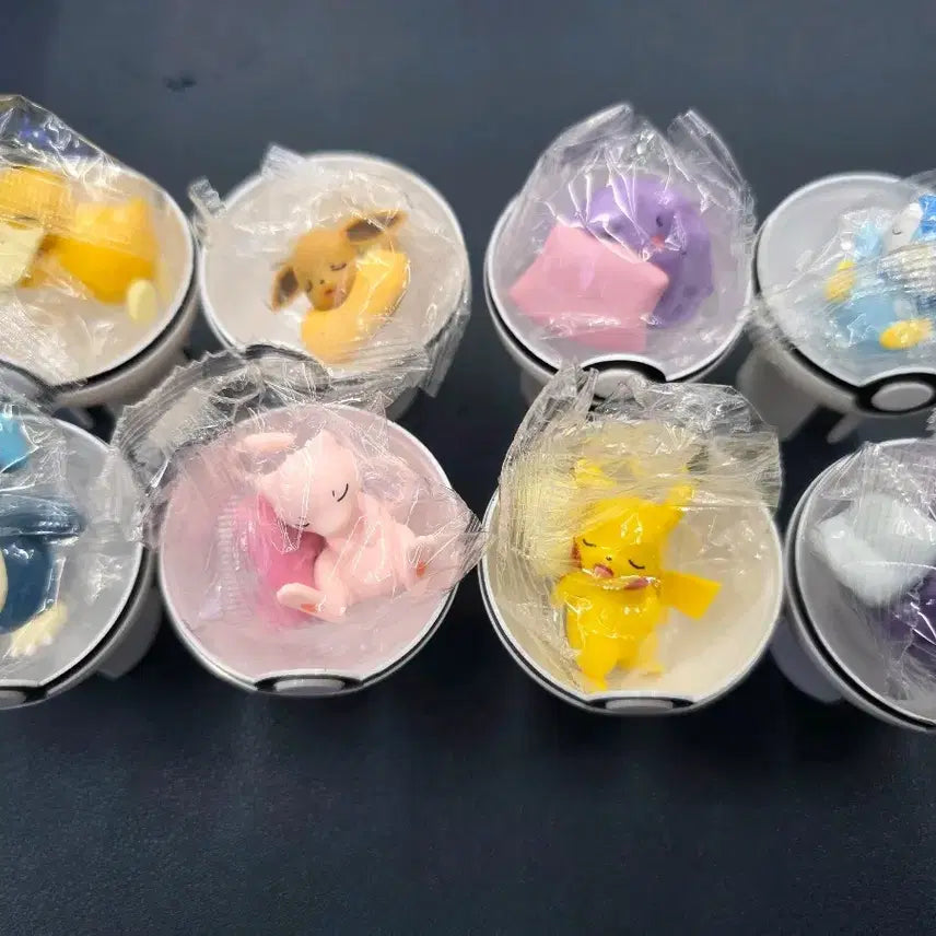 [BUNJANG] Pokemon Ice Ball Figure Set (8 Types) / 포켓몬 음료 아이스볼 피규어8종