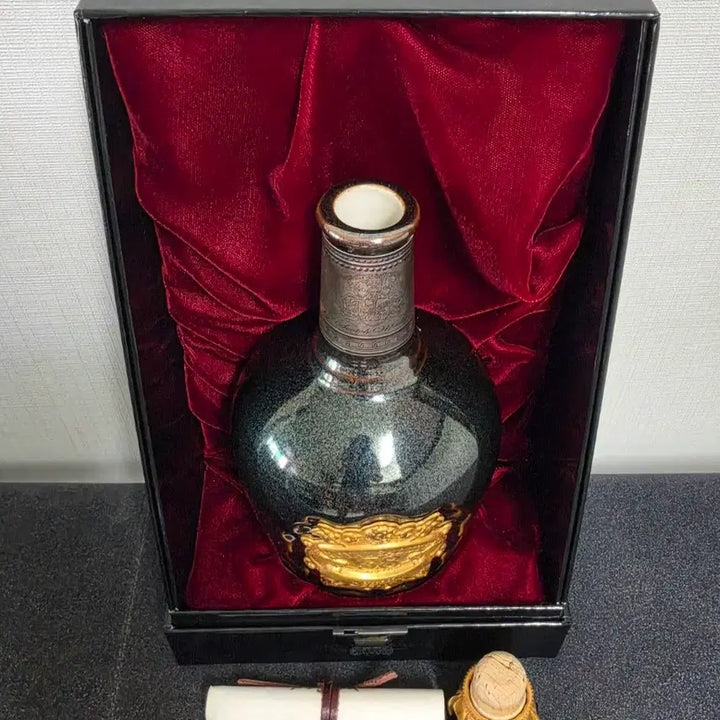 [BUNJANG] Royal Salute 38 Year Old 700ml Whiskey Empty Bottle / 로얄살루트 38년산 700ml 위스키 공병
