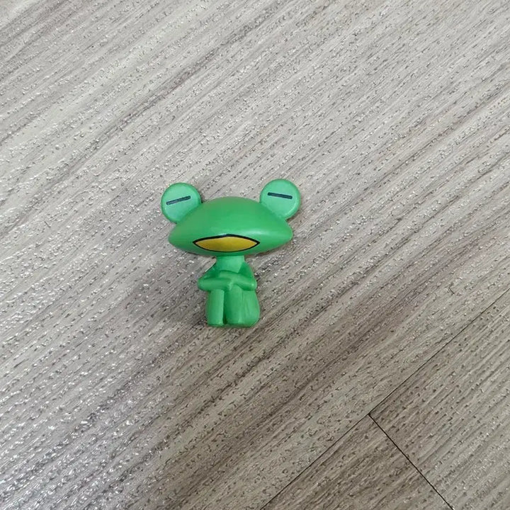 [BUNJANG] Dokodemo Issyo Machi Bouke Ricky Frog Figure / 도코데모잇쇼 마치보우케 마치보케 릭키 개구리 피규어