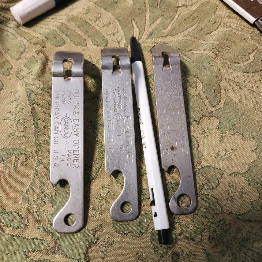 [BUNJANG] Vintage Bottle Opener &amp; Can Tab Lifter Set (3 pcs) / 옛날 병따게 깡통따게 3개에15000 원
