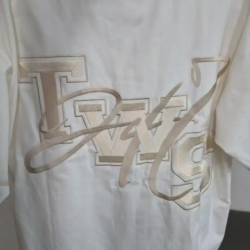 [BUNJANG] TWS Concert Merchandise T-shirt / 투어스 굿즈