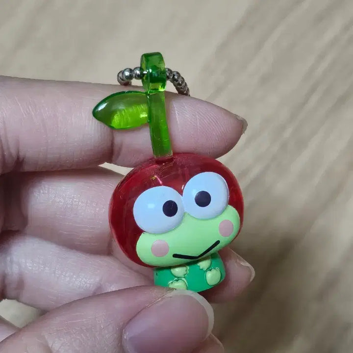 [BUNJANG] Sanrio Keroppi Cherry Gacha Keyring / 산리오 케로케로케로피 체리 사쿠란보 가챠 키링