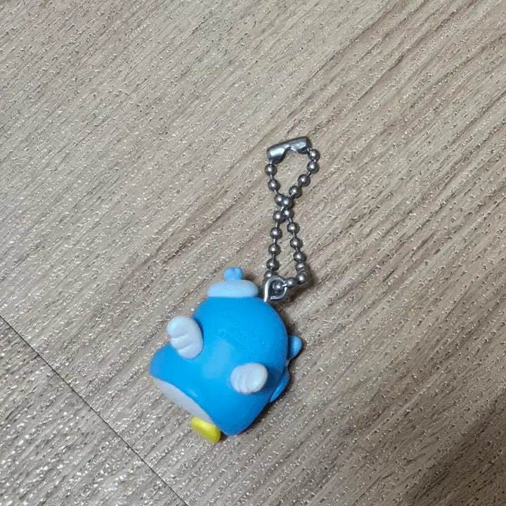 [BUNJANG] Sanrio Tuxedo Sam Penguin Angel Charm Gacha / 산리오 턱시도 샘 펭귄 엔젤 키링 가챠