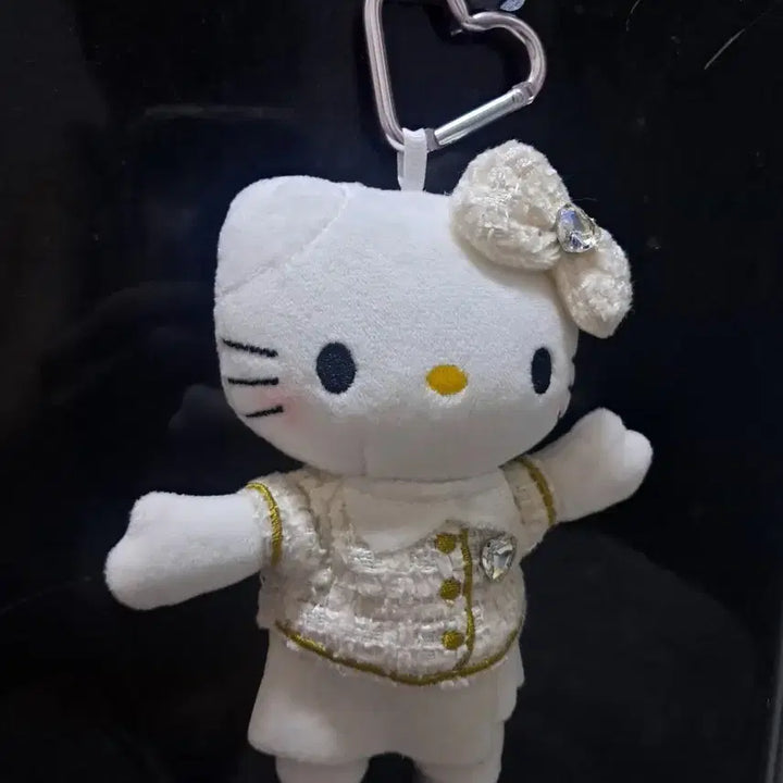 [BUNJANG] Hello Kitty White Tweed Plush Keychain / 화이트트위드헬로키티 인형 키링