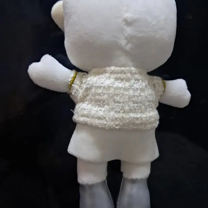 [BUNJANG] Hello Kitty White Tweed Plush Keychain / 화이트트위드헬로키티 인형 키링