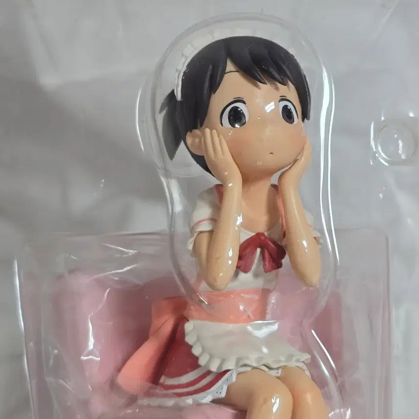 [BUNJANG] Strawberry Marshmallow Maid Figure / 딸기마시마로 메이드 피규어