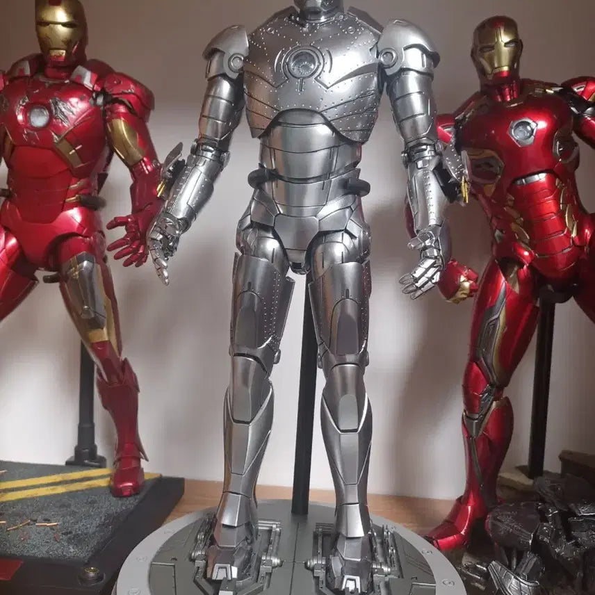 [BUNJANG] Hot Toys Iron Man Mark II Diecast Exclusive / 핫토이 아이언맨 마크2 다캐 익스