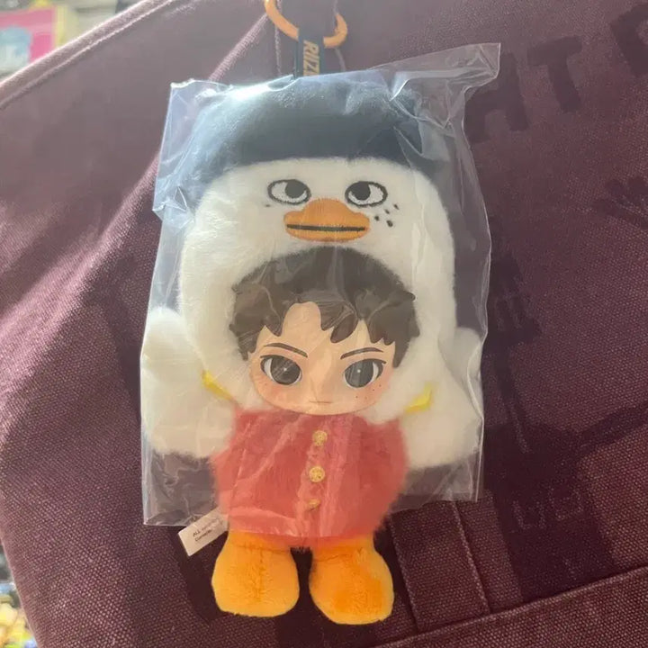 [BUNJANG] RIIZE Popmart Fluffy Club DdeongByeong Doll Keyring / 라이즈 팝마트 플러피 클럽 인형키링 똘병이