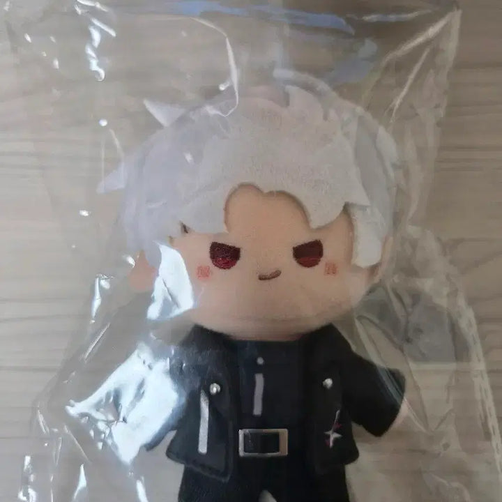 [BUNJANG] Love and Deep Space Jin Un Official Plush Doll / 러브앤딥스페이스 럽딥 진운 공식 누이 인형 판매
