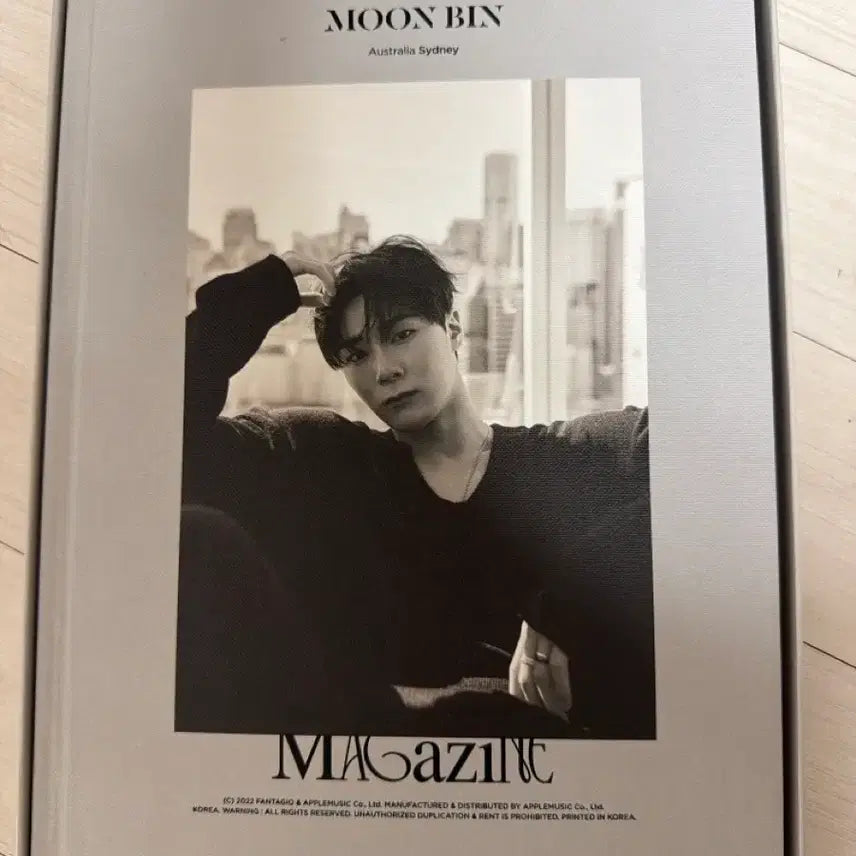 [BUNJANG] Moonbin 2022 Photobook / 문빈 2022 포토북