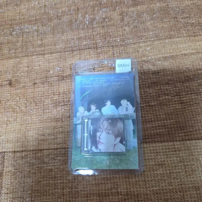 [BUNJANG] SHINee Atmos On-yu Version Sealed Photocard Holder / 샤이니 애트모스 슴미니 온유버전 미개봉 양도합니다