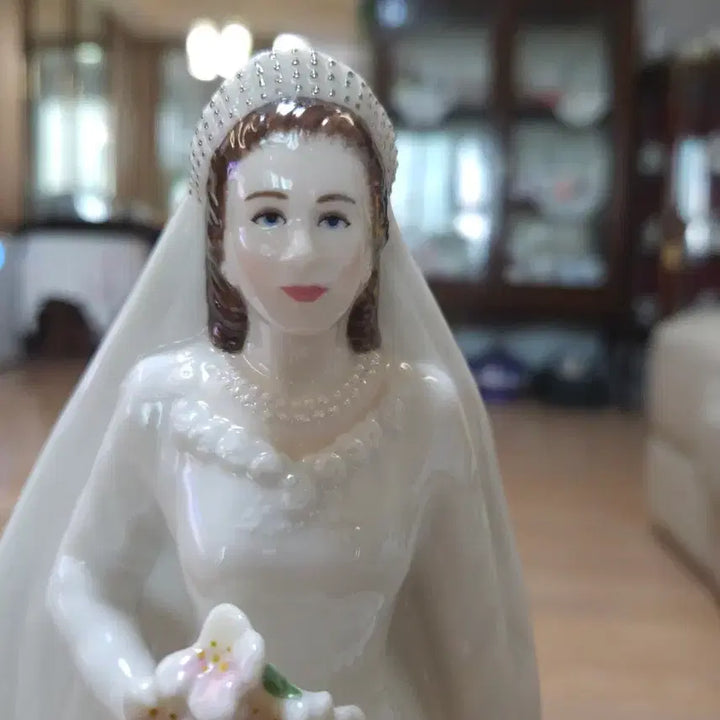 [BUNJANG] Royal Worcester Bride Figurine Wedding Dress / 영국왕실신부 피규어 웨딩드레스
