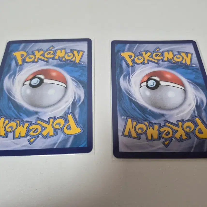 [BUNJANG] Kyurem VMAX &amp; Kyurem V Pokémon Cards / 큐레무 VMAX / 큐레무 V 포켓몬 카드