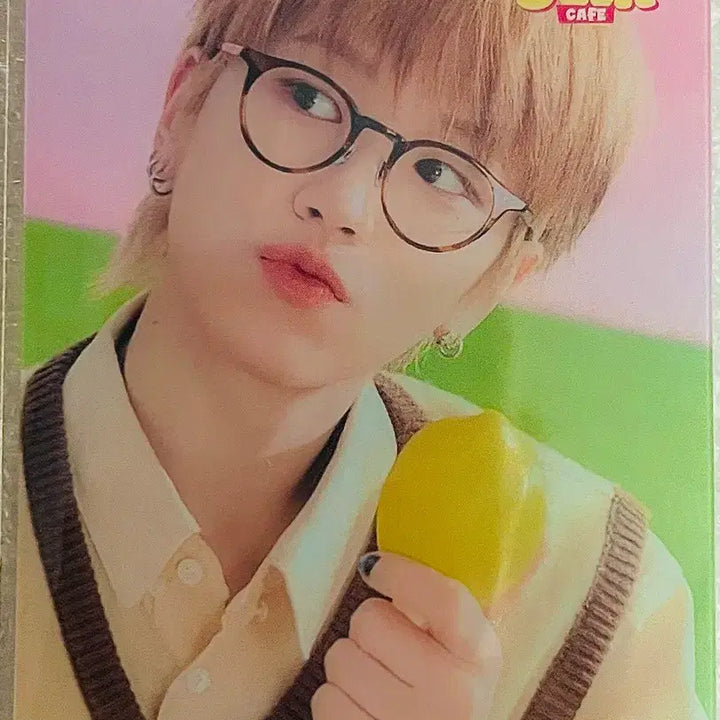 [BUNJANG] BOYNEXTDOOR Riwoo Lucky Draw Photocard Japan Cafe Pop-up / 리우 포토카드 일본 카페 팝업 럭키드로우 럭드