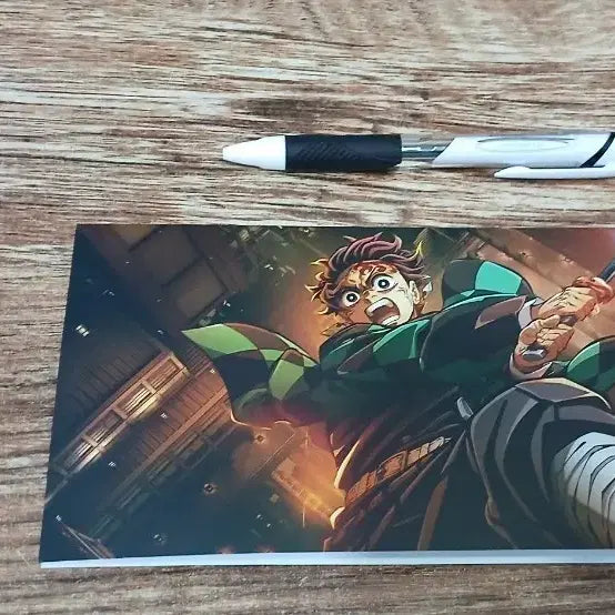 [BUNJANG] Demon Slayer: Kimetsu no Yaiba Theater Exclusive Merchandise Set (Tanjiro Poster, Kyojuro Badge) / 귀멸의 칼날 영화관특전 굿즈