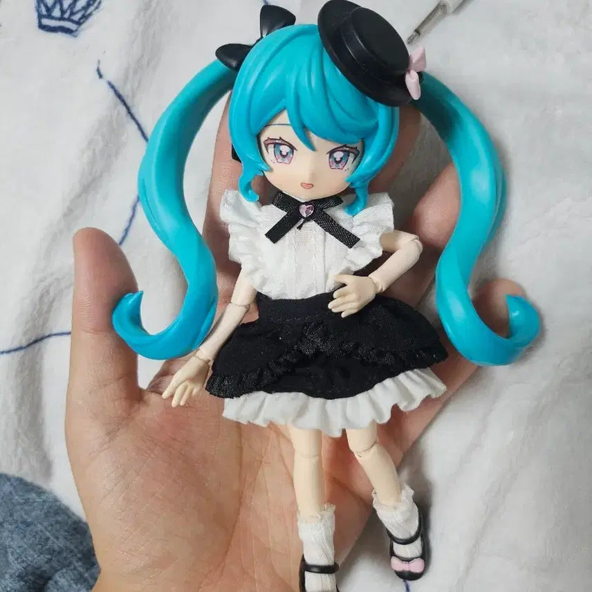 [BUNJANG] Hatsune Miku Articulated Figure / 미쿠