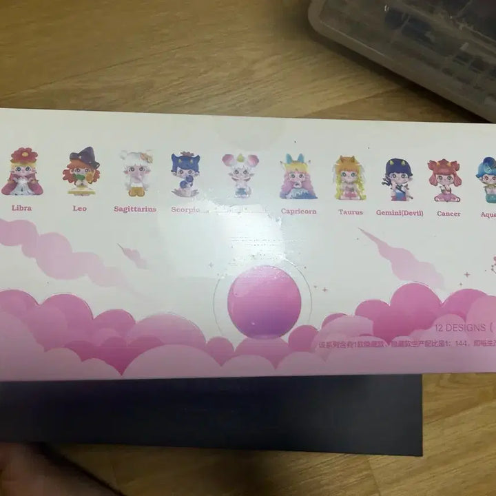 [BUNJANG] Pop Mart Zoe Flower Constellation Figure / 팝마트 조 조이 Zoe 플라워 별자리