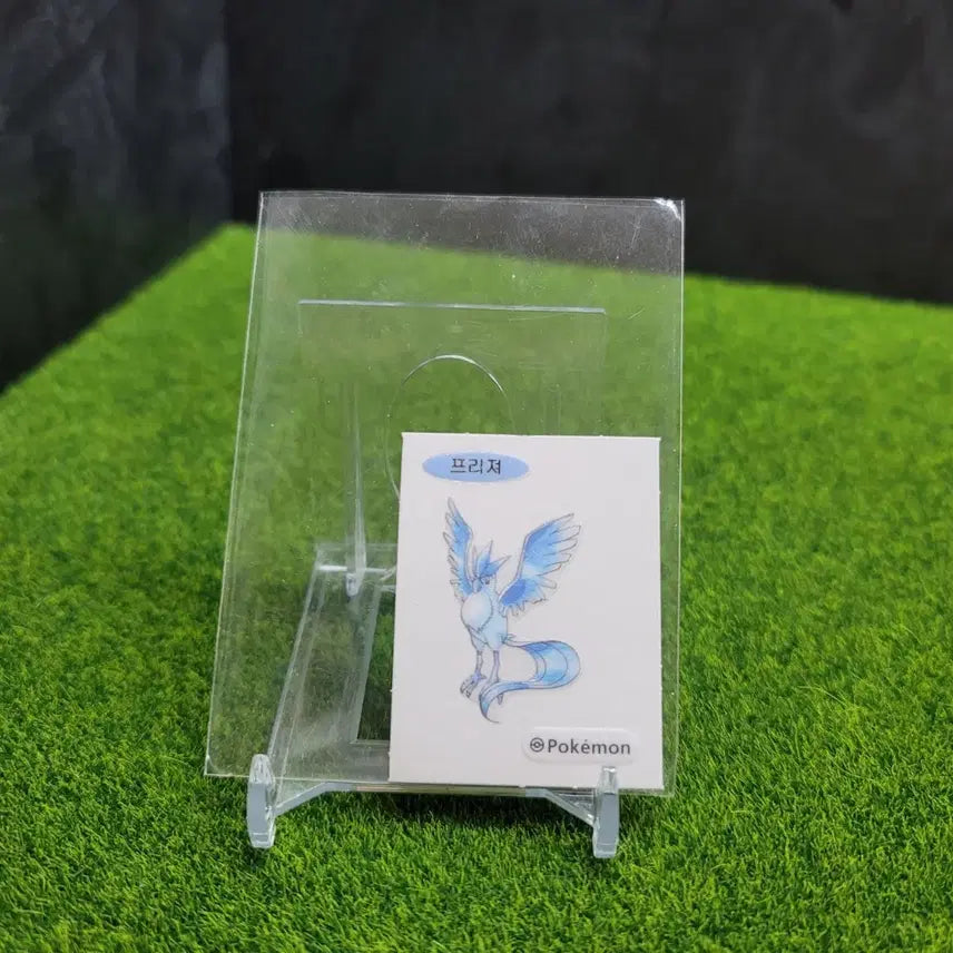 [BUNJANG] Pokemon 30th Anniversary First Edition Freezer Sticker / 포켓몬띠부실 30주년 초판 프리져 띠부실!