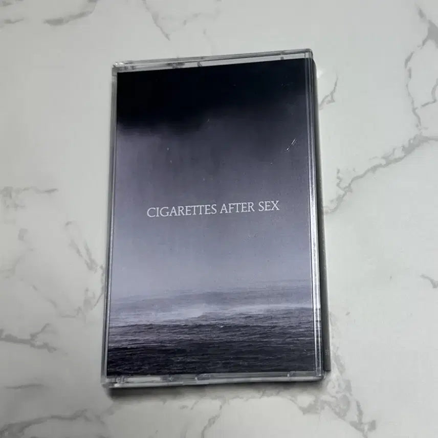 [BUNJANG] Cigarettes After Sex Cry Cassette Tape / 시거렛 애프터 섹스 2집 Cry 카세트 테이프