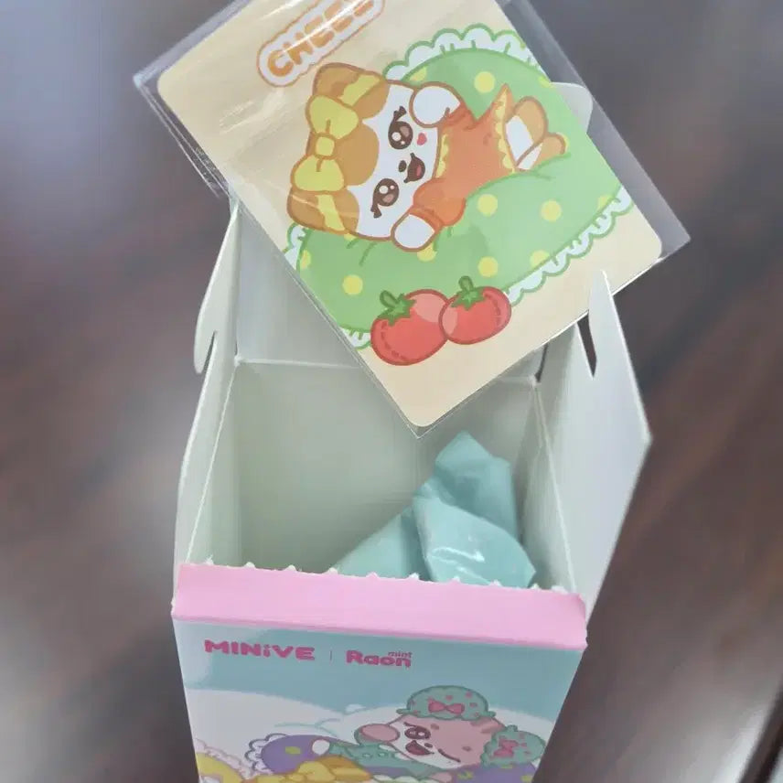 [BUNJANG] IVE MINIWEIGH Mint Raon Cheese (Rei) Figure / 아이브 미니브 민트라온 치즈(리즈) 피규어 양도