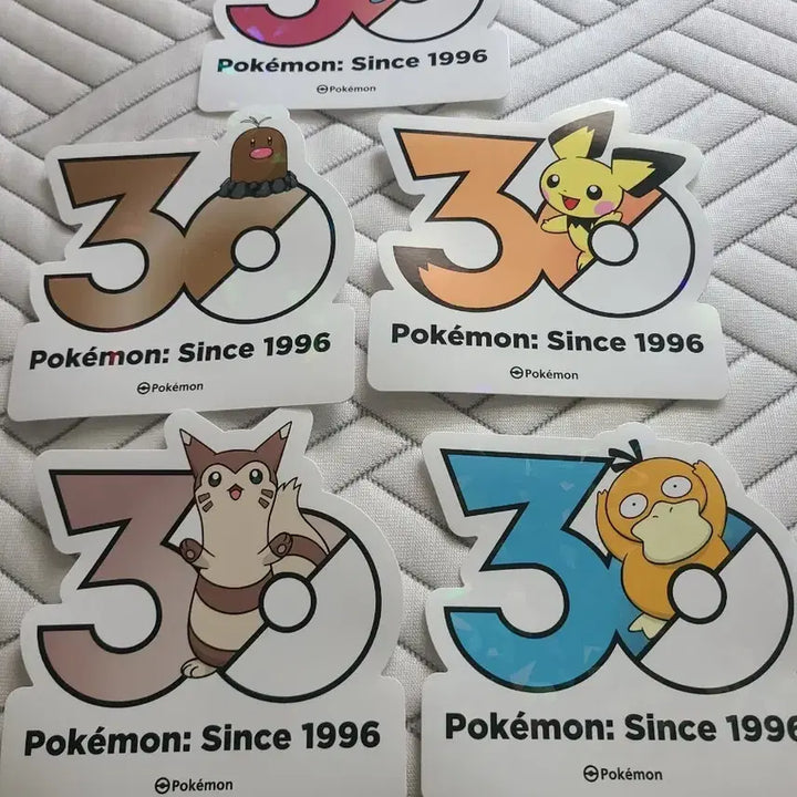 [BUNJANG] Pokemon 30th Anniversary Logo Sticker Collection / 포켓몬 스토어 30주년 로고스티커 10장