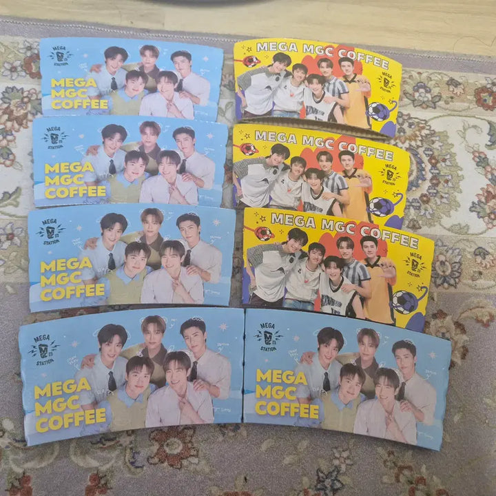 [BUNJANG] EXO Mega Coffee Cup Holder Bundle Set / 엑소 메가커피 컵홀더 팝니다