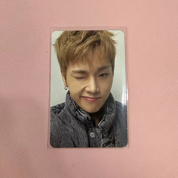 [BUNJANG] Xdinary Heroes XH Jeongsu Gongbang Photocard / 엑스디너리히어로즈 엑디즈 정수 립앤폴 공방포카