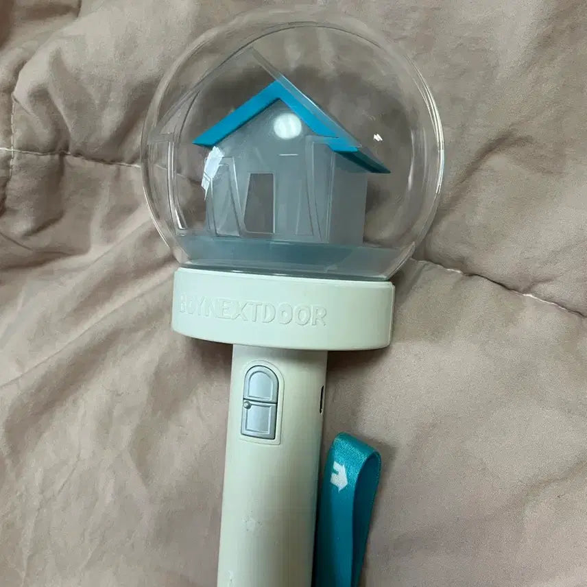[BUNJANG] BOYNEXTDOOR Official Light Stick / 보이넥스트도어 응원봉