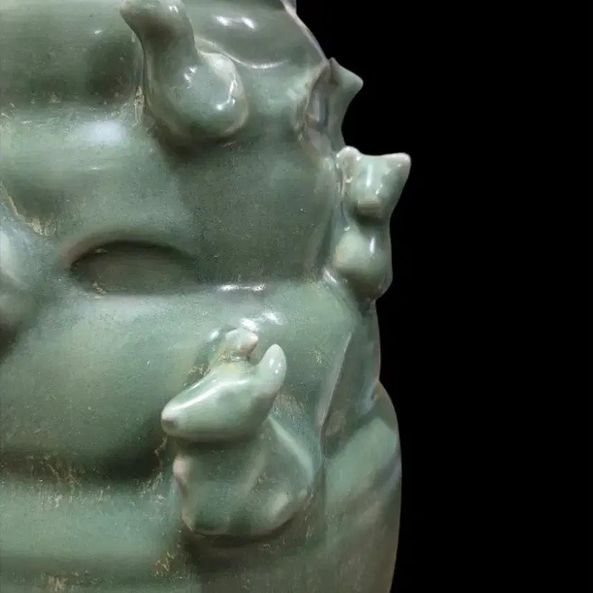 [BUNJANG] Longquan Celadon Glazed Carved Flower Lid Jar / 중국도자기 용천요양각첩화유개호
