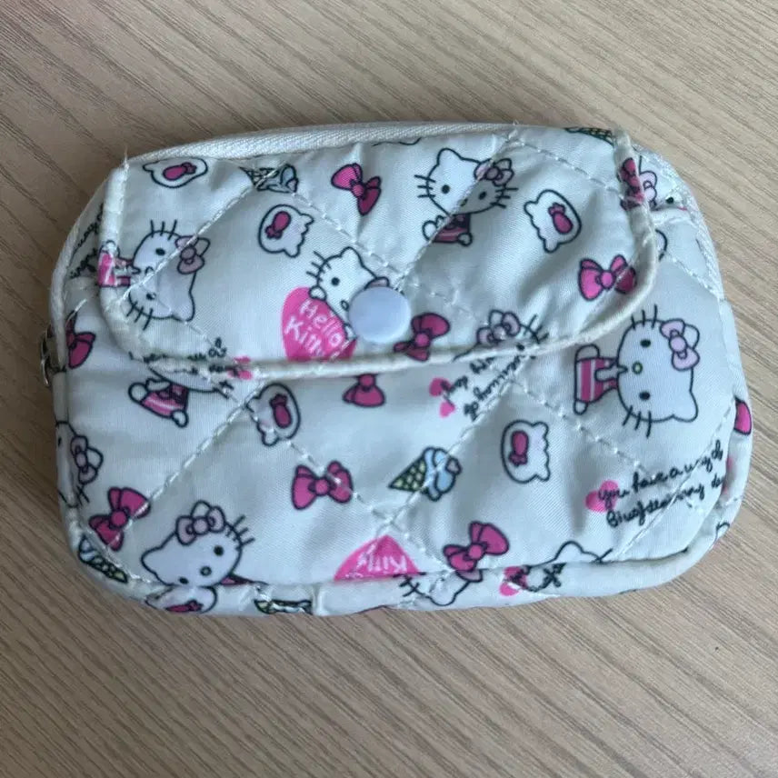 [BUNJANG] Hello Kitty Pouch / 헬로키티 파우치