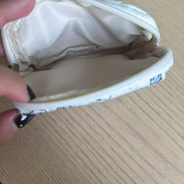 [BUNJANG] Hello Kitty Pouch / 헬로키티 파우치