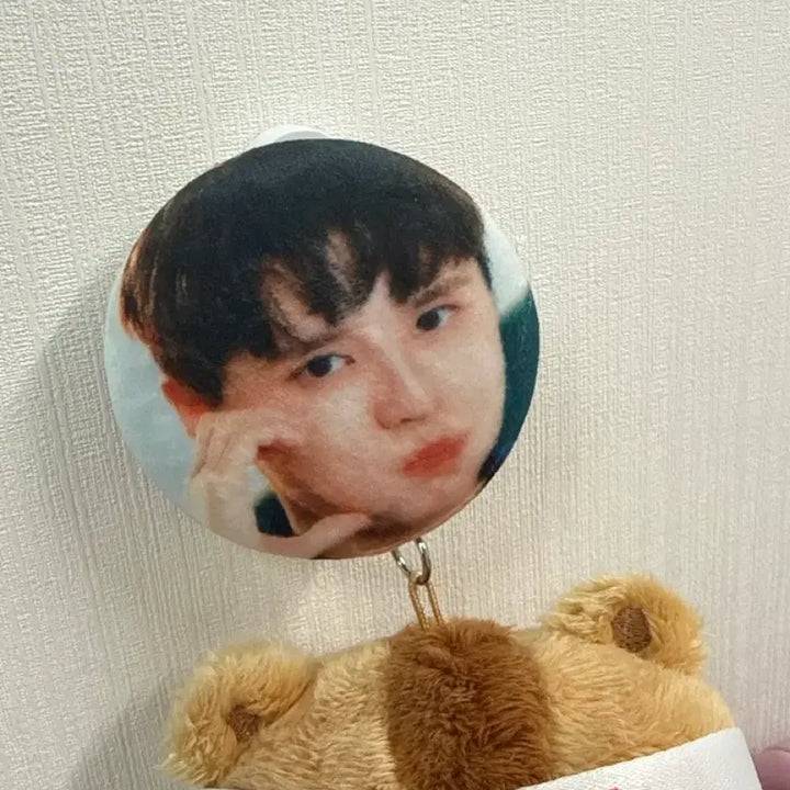 [BUNJANG] Kim Junsu Jelly Badge Set with Storage Box / 김준수 준수 말랑뱃지 2개 + 보관함