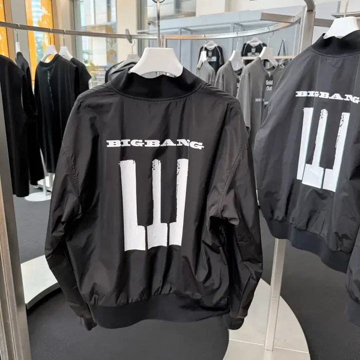 [BUNJANG] BIGBANG 2026-2027 World Tour XX Cosmos Jacket Black / L)빅뱅 2026-2027 월드 투어 XX : 코스모스 자켓 블랙