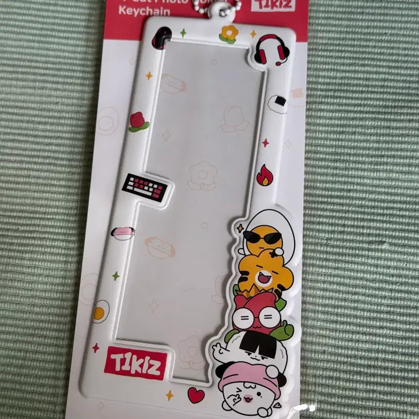 [BUNJANG] T1 Tteukjilz Four-Cut Photo Holder Keychain / T1 티끌즈 네컷포토 홀더 키링 (네컷포토X)