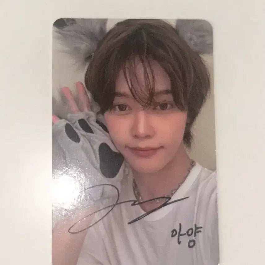 [BUNJANG] Sun Jia Yang Autographed Photocard / 쑨지아양 싸인 포카 양도