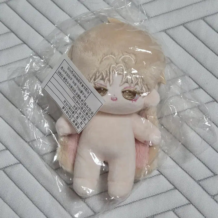 [BUNJANG] Seon Ahyeon 10cm Plush Doll / 원가이하) 봄결아현 데못죽 데뷔못하면죽는병걸림 선아현 10cm 솜인형 솜깅 10깅