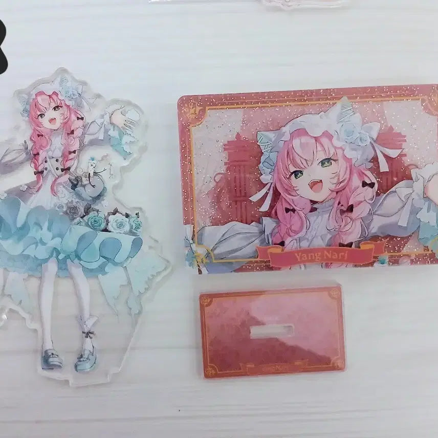 [BUNJANG] Nijisanji KR Yang Nari Halloween Acrylic Stand Bundle Set / 일괄)니지산지 kr 양나리 아크릴 스탠드 할로윈 굿즈 일괄판매