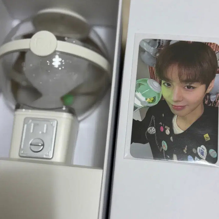 [BUNJANG] Park Jihoon Lightstick Photocard Set / 박지훈 응원봉 뽑봉 양도 판매