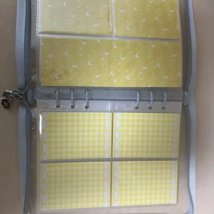 [BUNJANG] Binder with Inserts and Keychain / 바인더