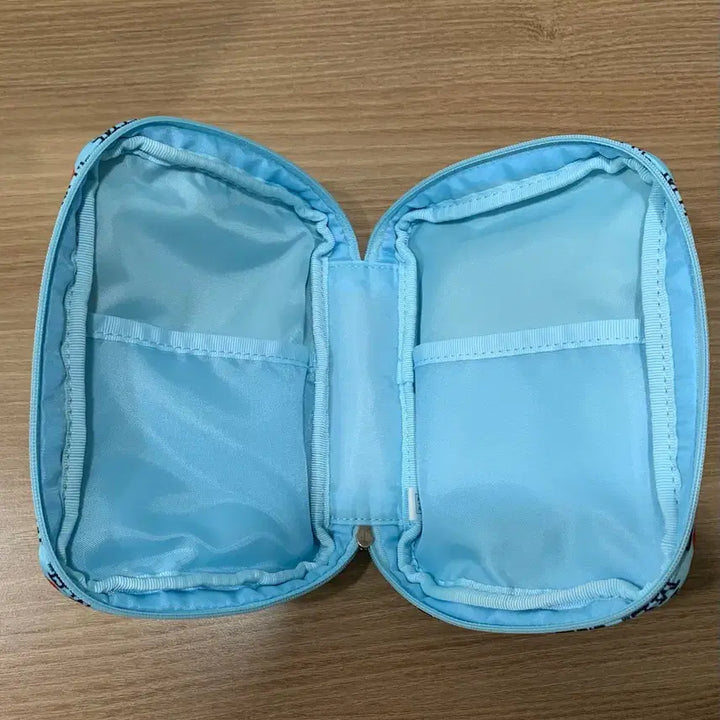 [BUNJANG] ILLIT Ashley Williams Not So Cute Anymore Pouch Album / 아일릿 애슐리 윌리엄스 낫큐트애니모어 파우치 앨범