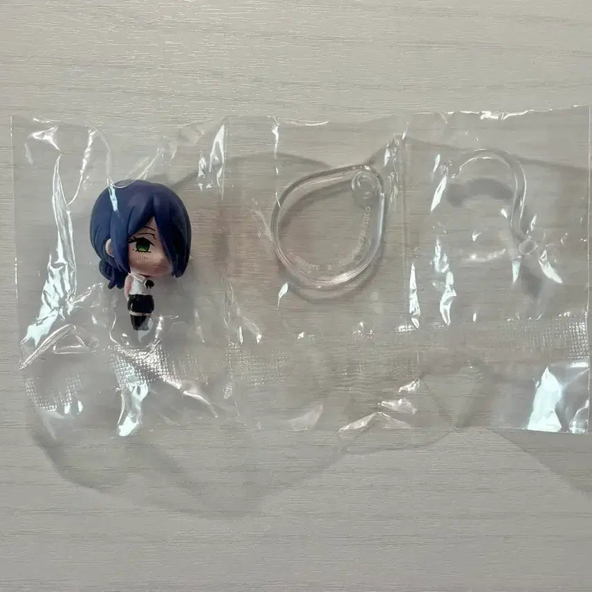 [BUNJANG] Chainsaw Man "The Movie: Reze" Standing Gacha Figure / 체인소맨 레제 스탠딩 가챠 피규어