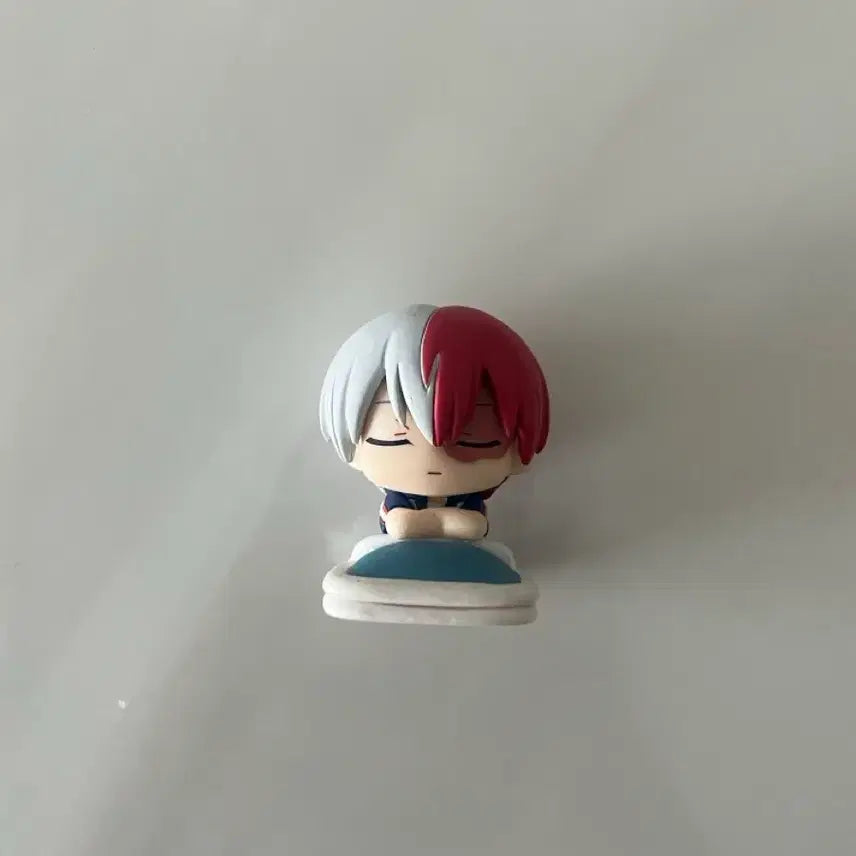 [BUNJANG] My Hero Academia Todoroki Shoto Gacha Figure / 나의 히어로 아카데미아 토도로키 쇼토 가챠 피규어