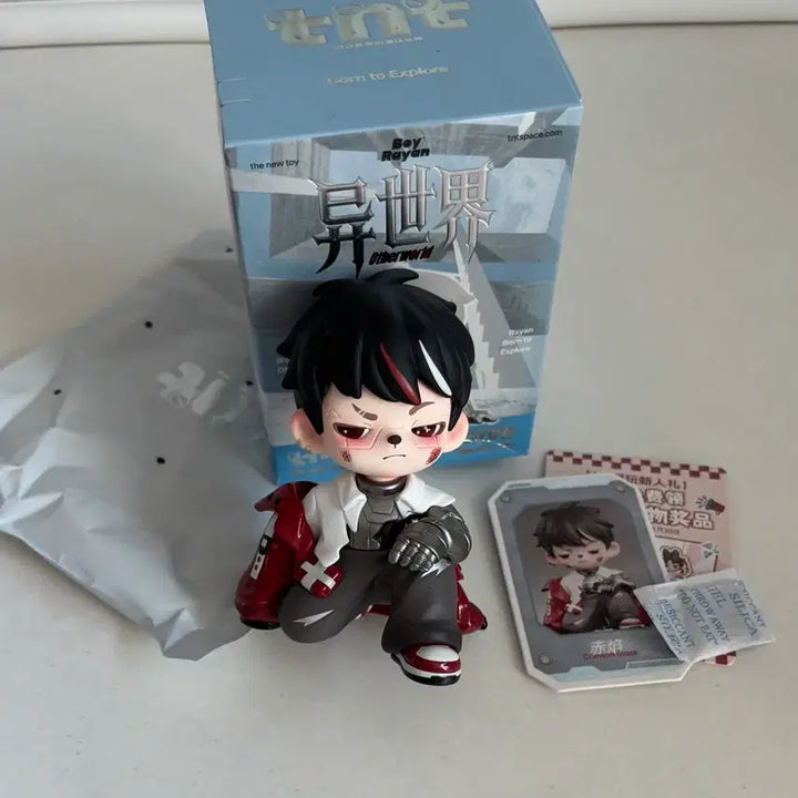 [BUNJANG] TNT Rayan Otherworld Figure / tnt 레이안 피규어 TNT Rayan Otherworld
