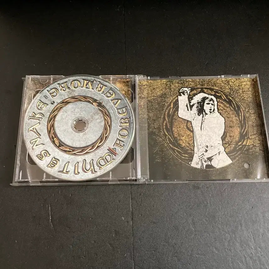[BUNJANG] Whitesnake Forevermore Deluxe CD+DVD (Korean Release) / 화이트스네이크-Forevermore 국내발매 딜럭스 CD+DVD