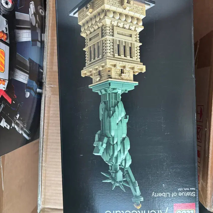 [BUNJANG] LEGO Architecture Statue of Liberty 21042 Sealed New / 레고 아키텍처 자유의 여신상 21042 미개벙 새상품
